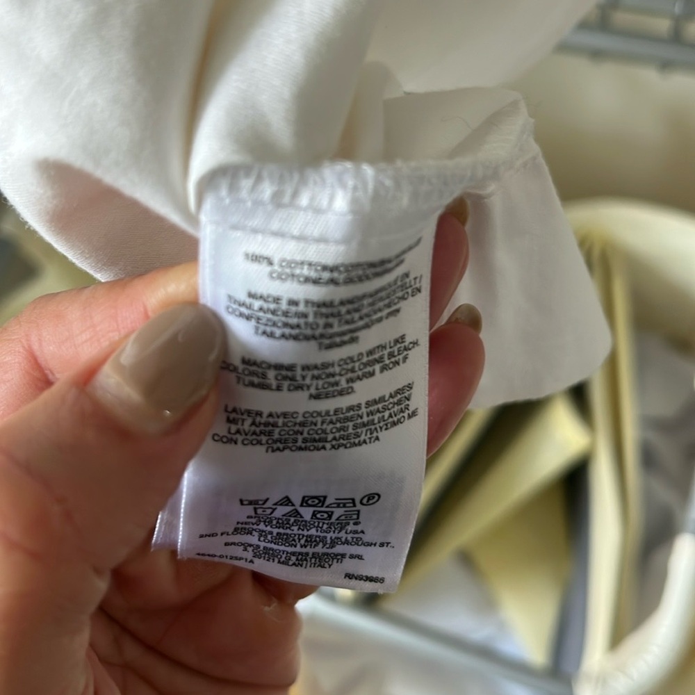 Brooks Brothers Sleeveless White Cotton Blouse – Size 4 - Picture 4 of 7